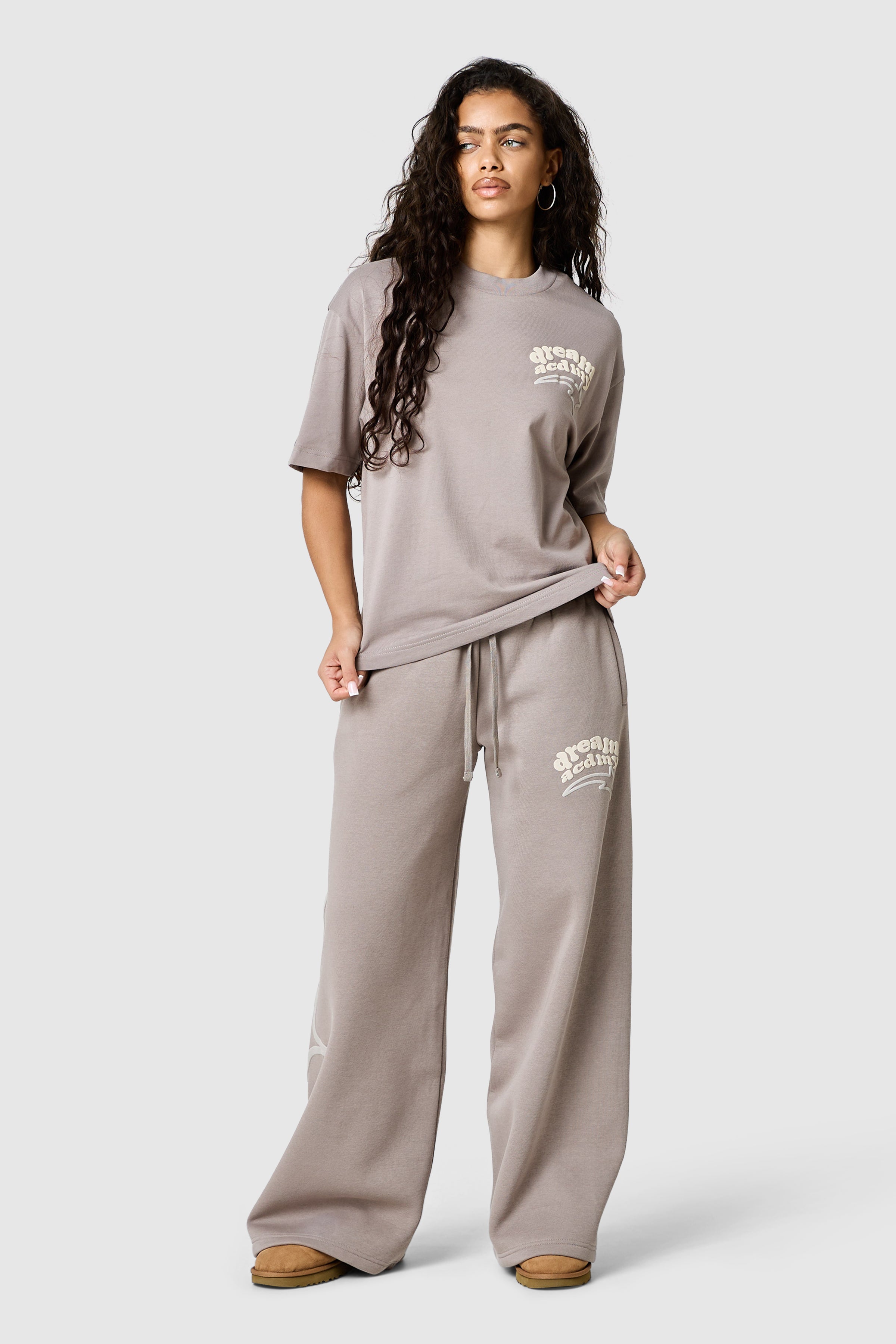 Womens Dream Acdmy Tee - Soft Taupe