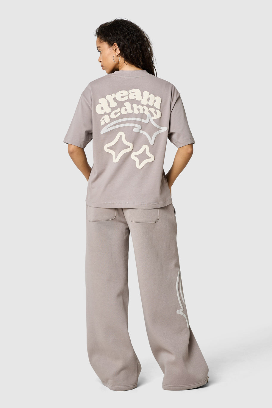 Womens Dream Acdmy Tee - Soft Taupe