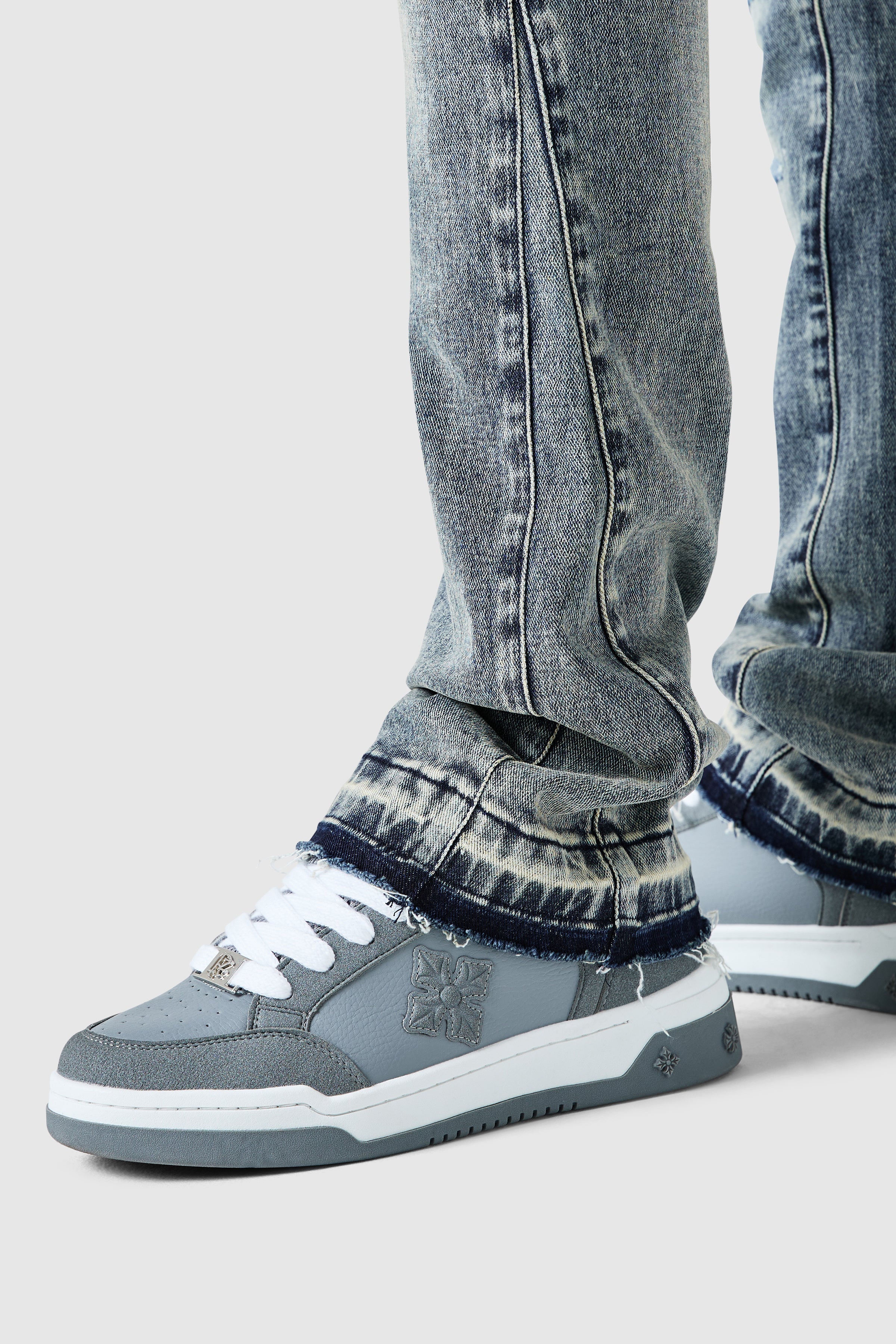 Icon Patch Flare Jean - Vintage Blue