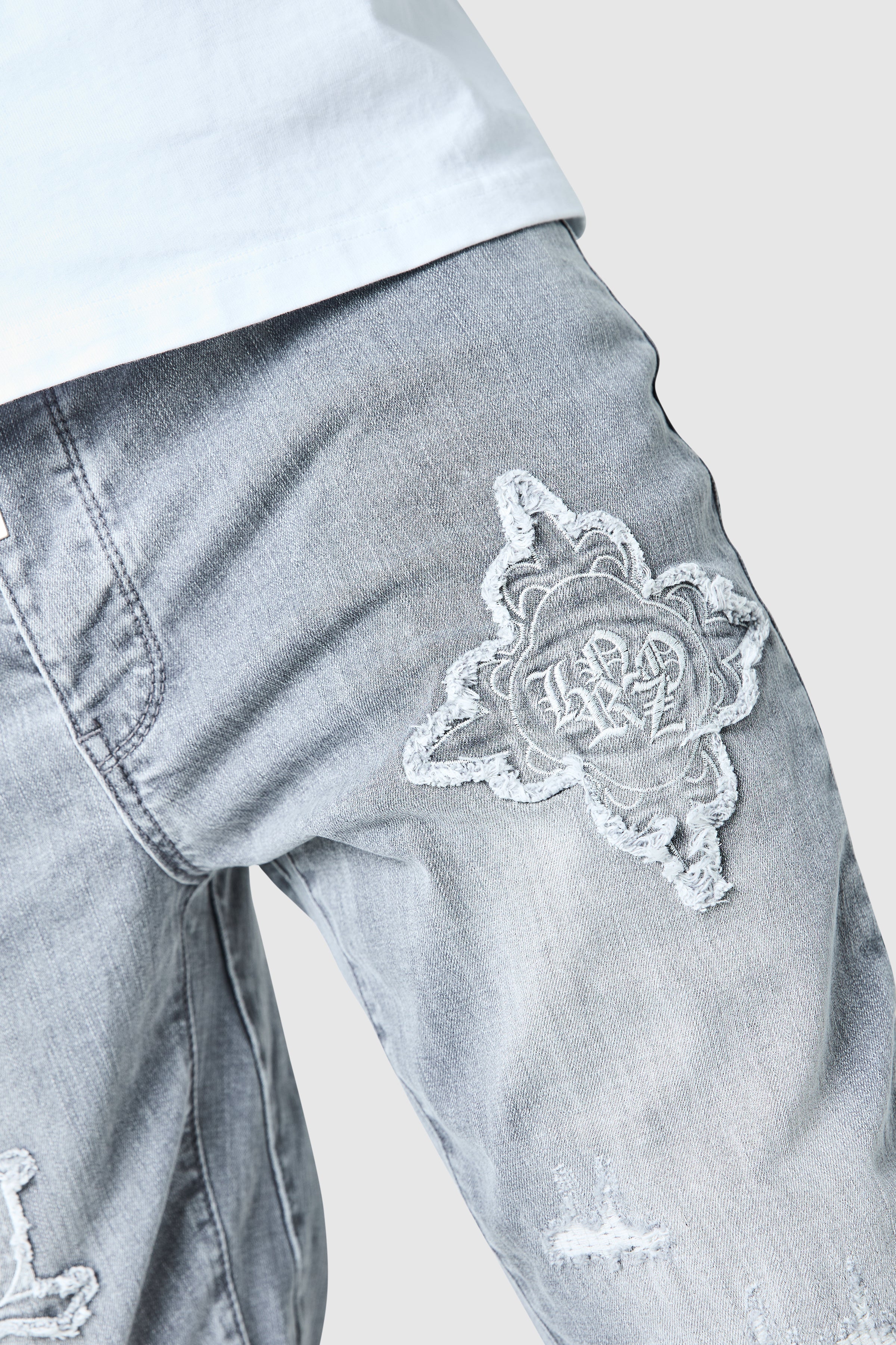 Icon Patch Flare Jean - Light Grey